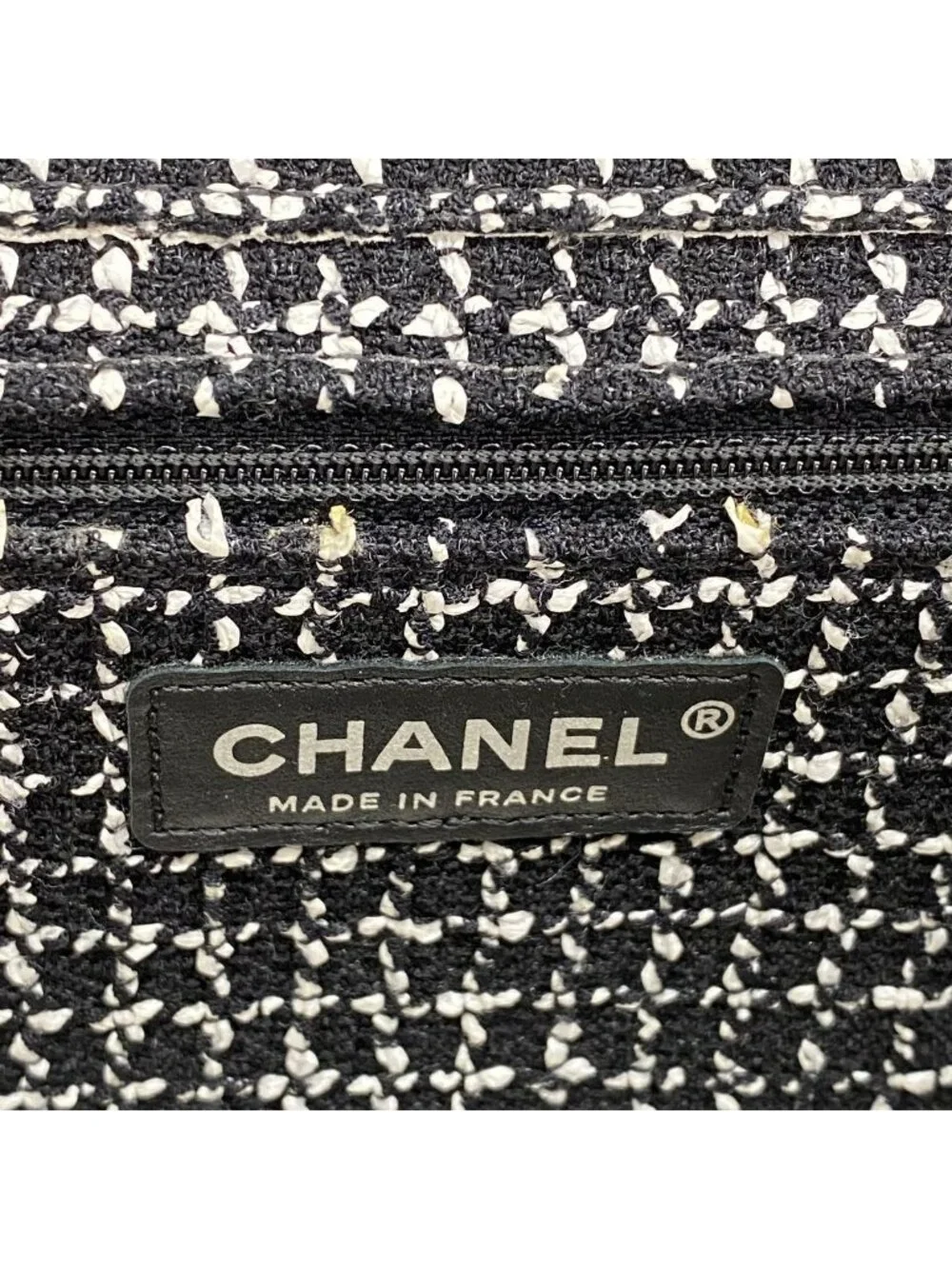 Chanel Shoulder Bag Tweed Black Ivory Silver